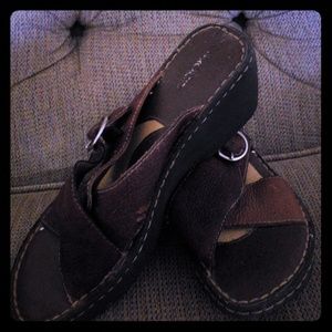 Cherokee sandals